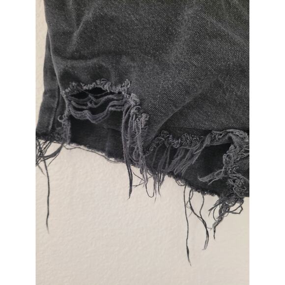 Levi's Women's 501 Button Fly Black Fray Shorts size‎ 31 #P2 - Picture 3 of 6